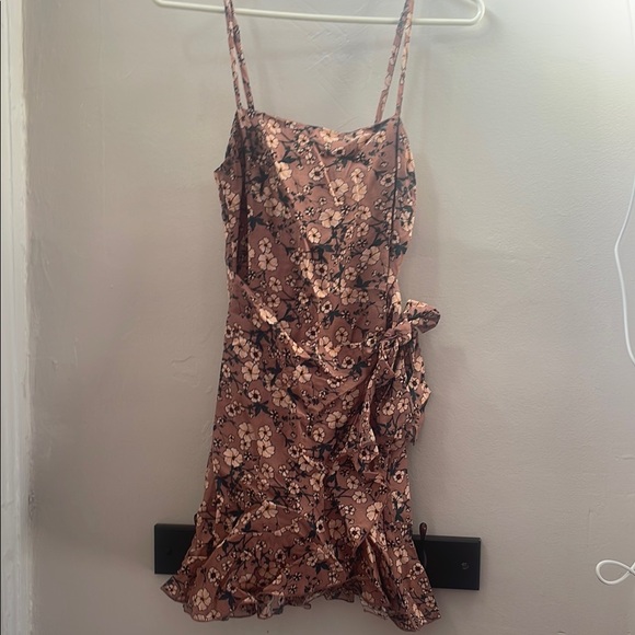 Princess Polly Dresses & Skirts - Floral Pink Sleeveless Dress